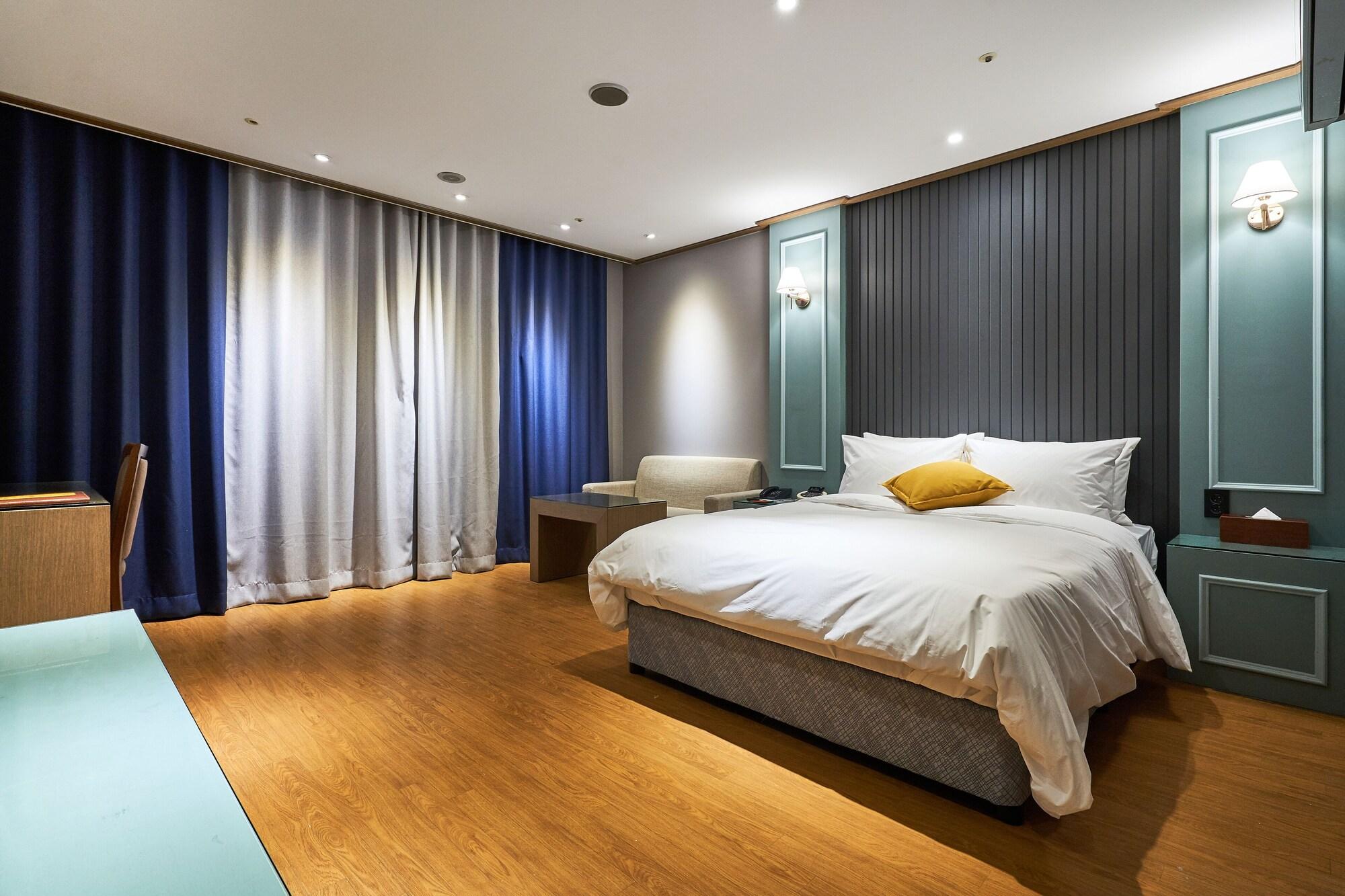 Hotel The Koryo 4*